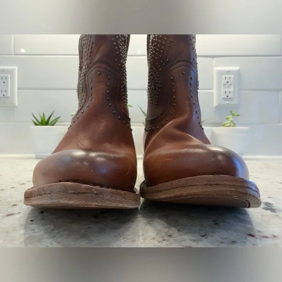 Frye Women’s Size 6 Brown Leather Studded Western Ankle Boots Cowboy - Picture 11 of 12